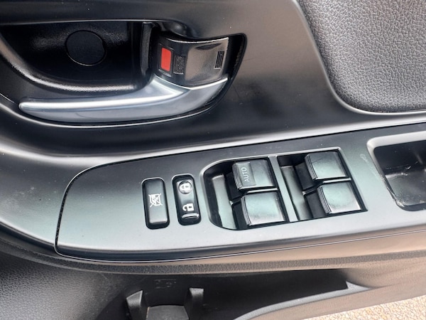 Used Toyota Yaris 2019 for sale - 76174828: Photo 16