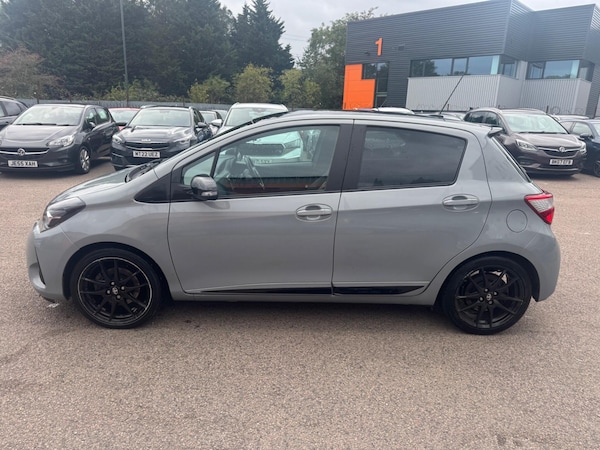 Used Toyota Yaris 2019 for sale - 76174828: Photo 8