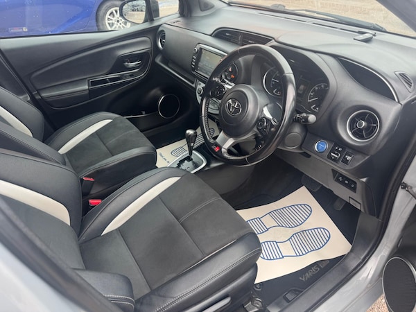 Used Toyota Yaris 2019 for sale - 76174828: Photo 9