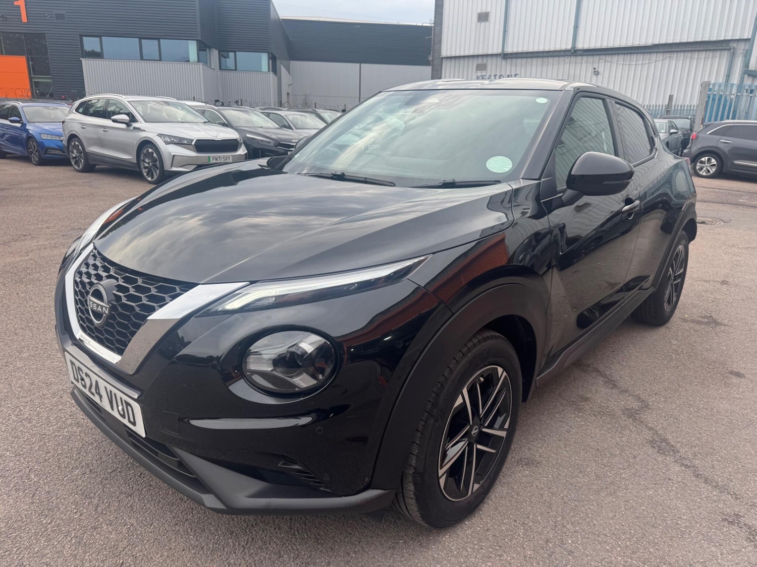 Used Nissan Juke 2024 for sale - 76032700: Photo 2