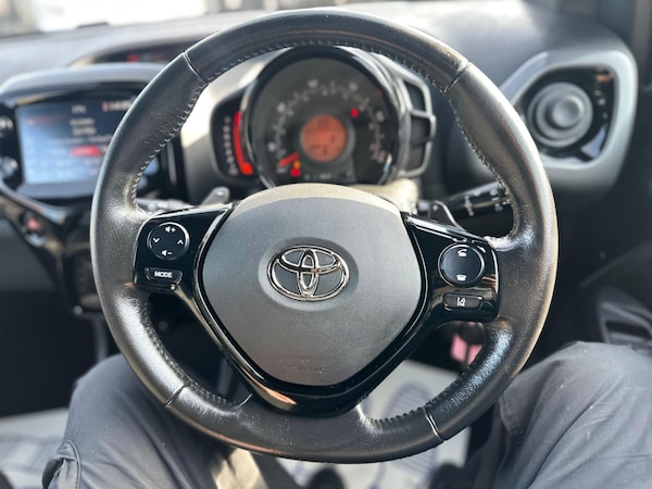 Used Toyota AYGO 2021 for sale - 75670217: Photo 17