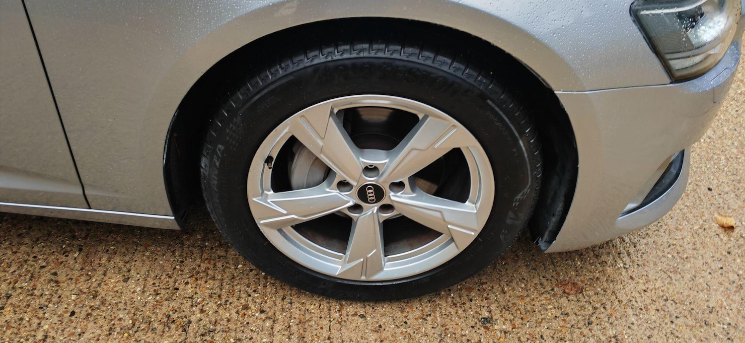 Used Audi A6 Saloon 2023 for sale - 75964694: Photo 11