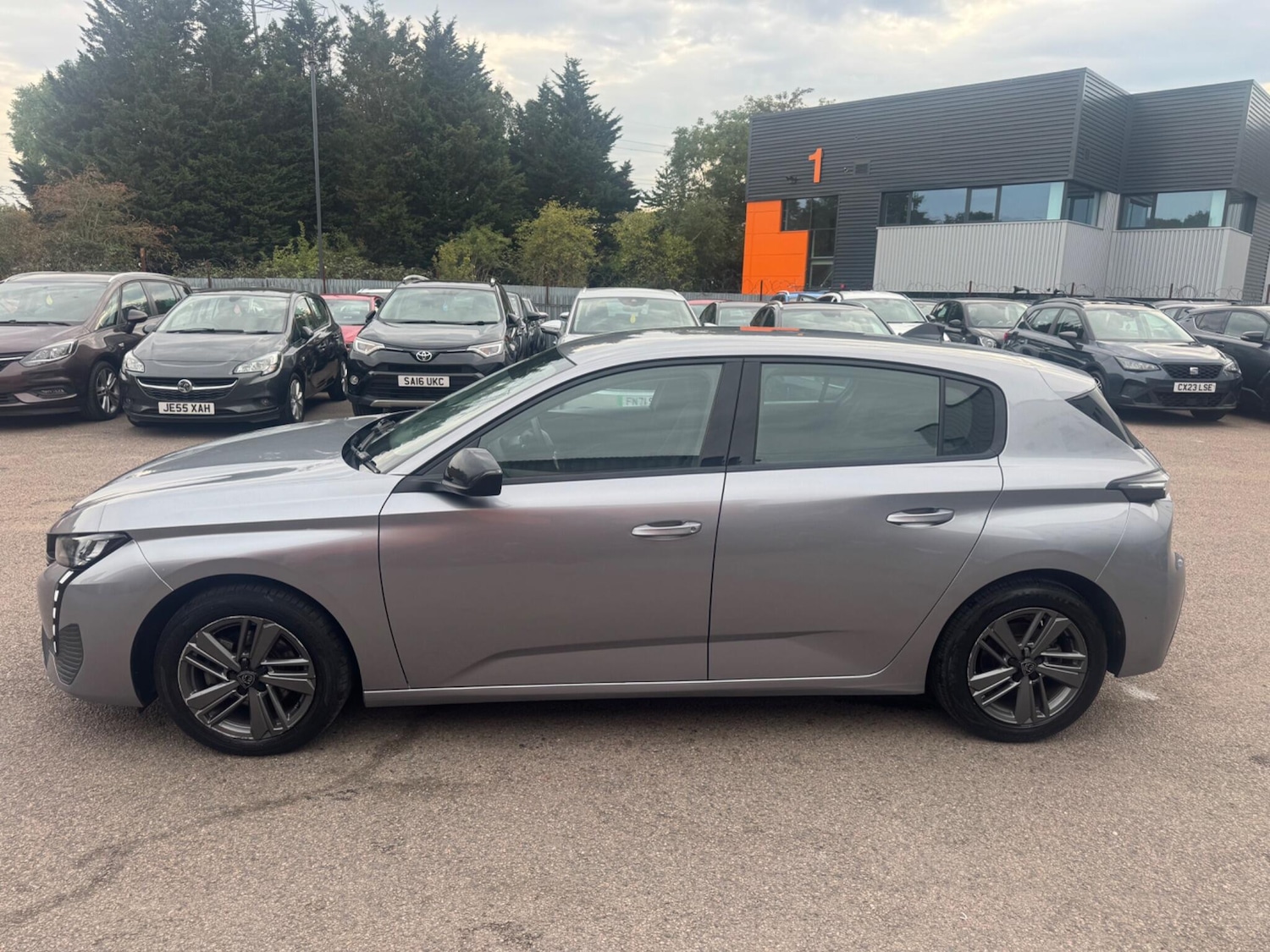 Used Peugeot 308 2023 for sale - 75965895: Photo 8