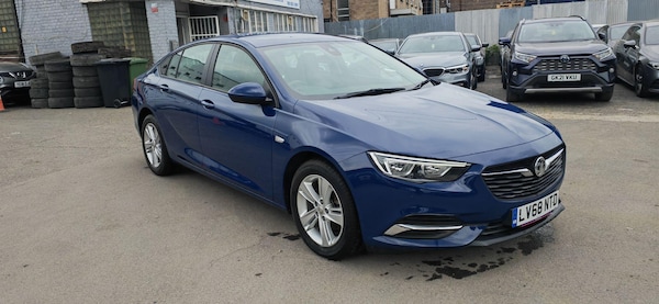 Used Vauxhall Insignia 2018 for sale - 76031713: Photo 10