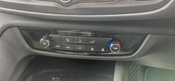 Used Vauxhall Insignia 2018 for sale - 76031713: Photo 31