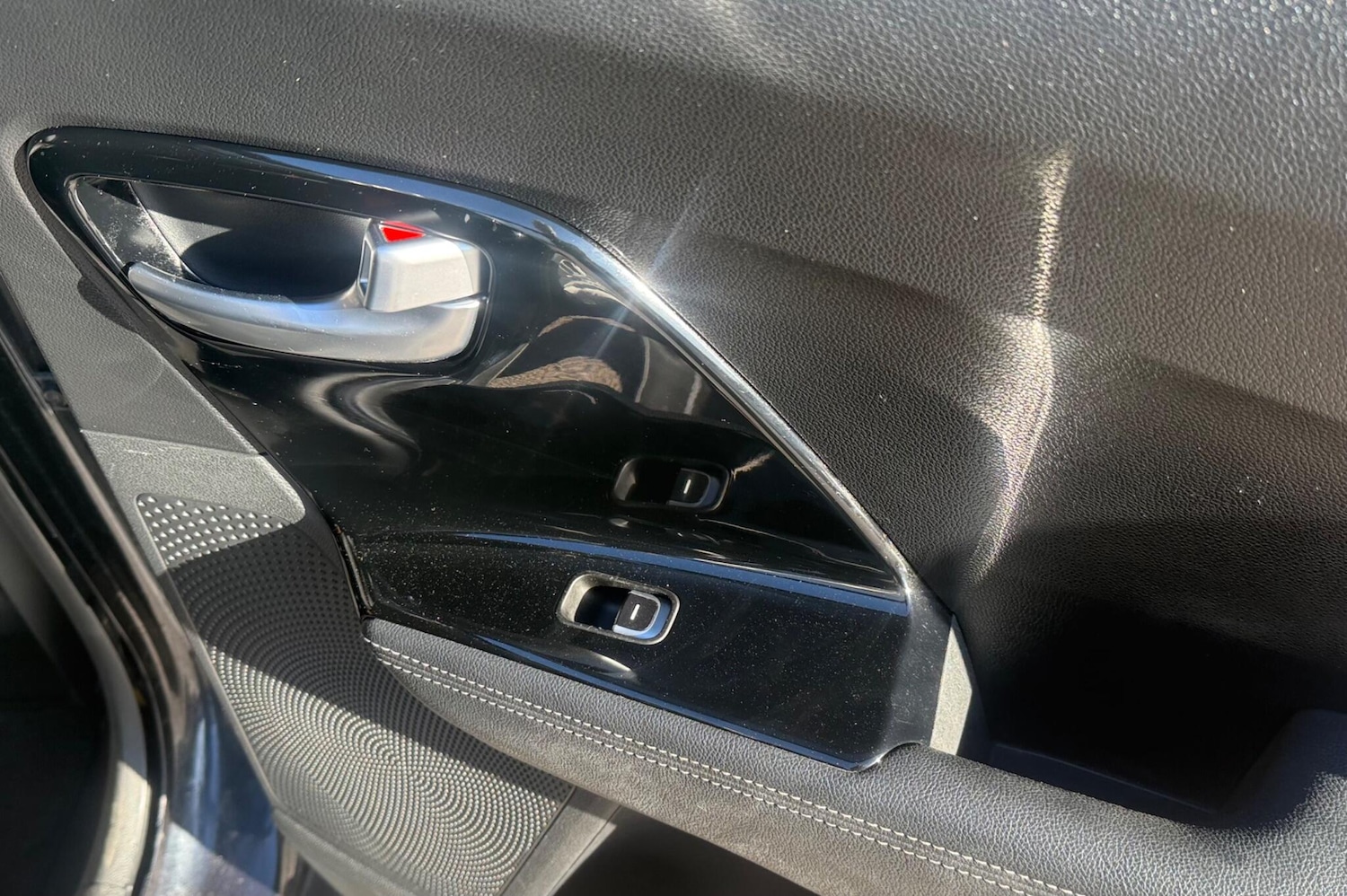 Used Kia Niro 2020 for sale - 75884675: Photo 6