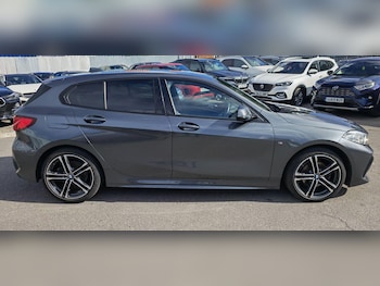 Used BMW 1 Series 2021 for sale - 76042793: Photo