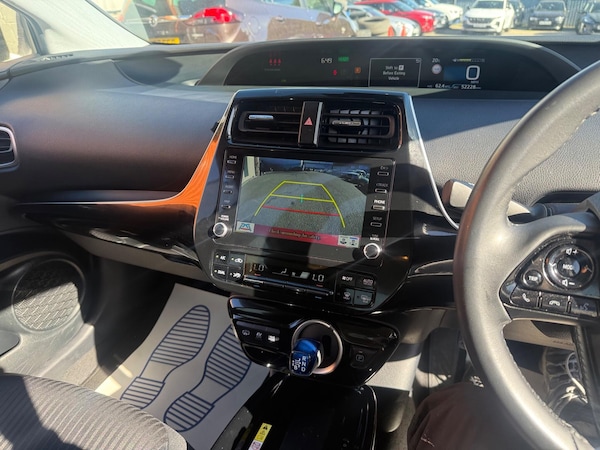 Used Toyota Prius 2023 for sale - 76012226: Photo 24