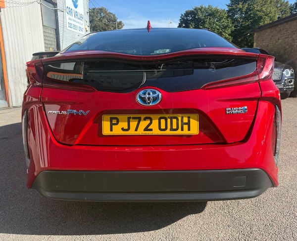 Used Toyota Prius 2023 for sale - 76012226: Photo 4