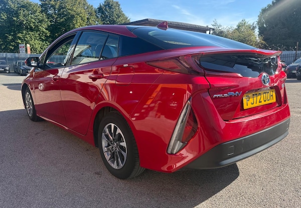 Used Toyota Prius 2023 for sale - 76012226: Photo 5