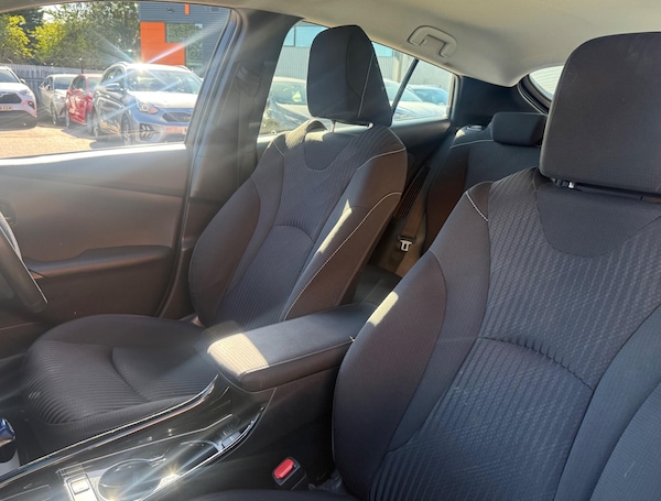Used Toyota Prius 2023 for sale - 76012226: Photo 7