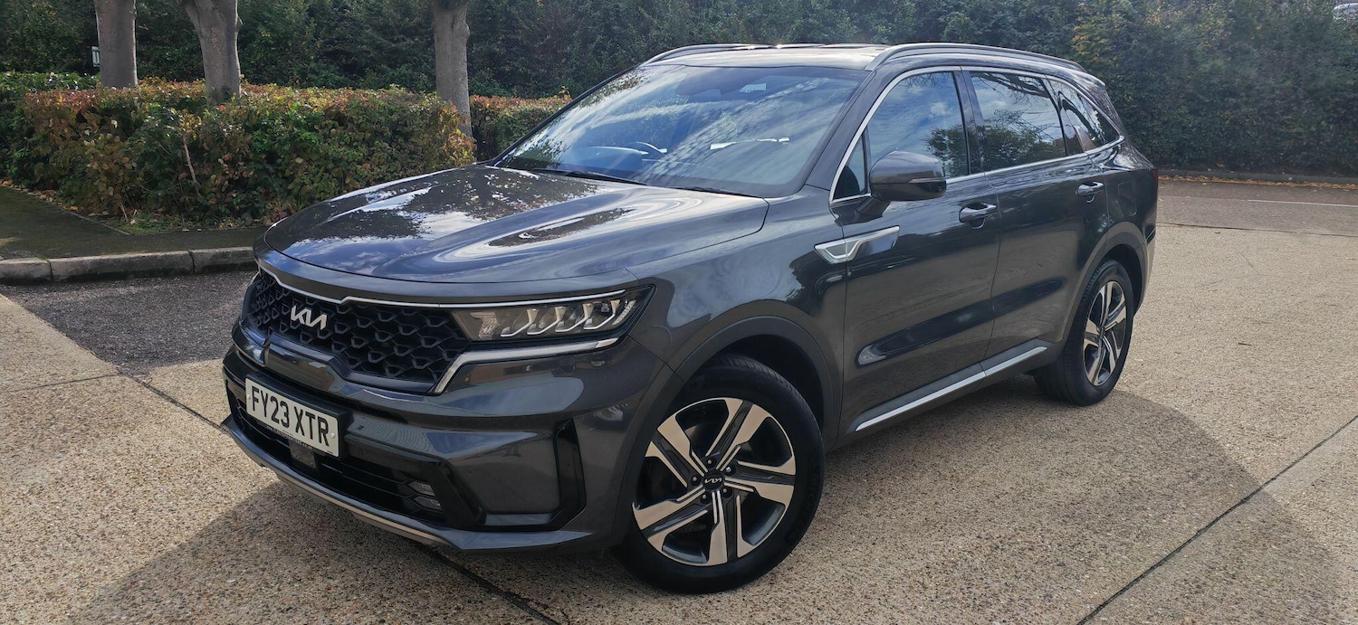 Used Kia Sorento 2023 for sale - 76398147: Photo 2