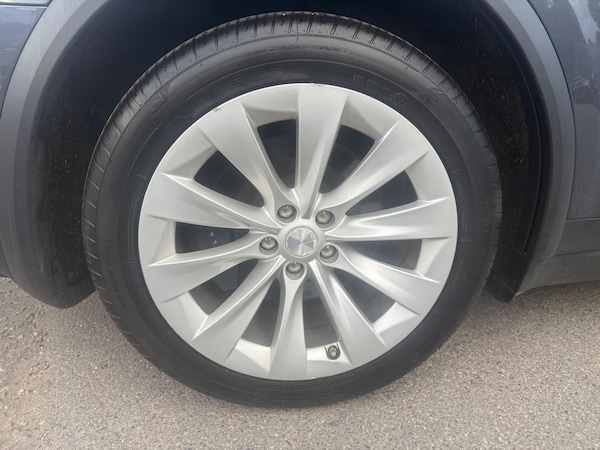 Used Tesla Model X 2020 for sale - 75670156: Photo 10