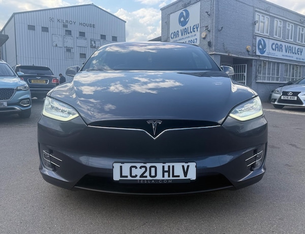 Used Tesla Model X 2020 for sale - 75670156: Photo 2