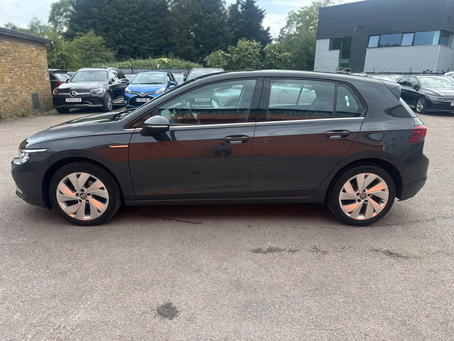 Used Volkswagen Golf 2022 for sale - 76327379: Photo 4