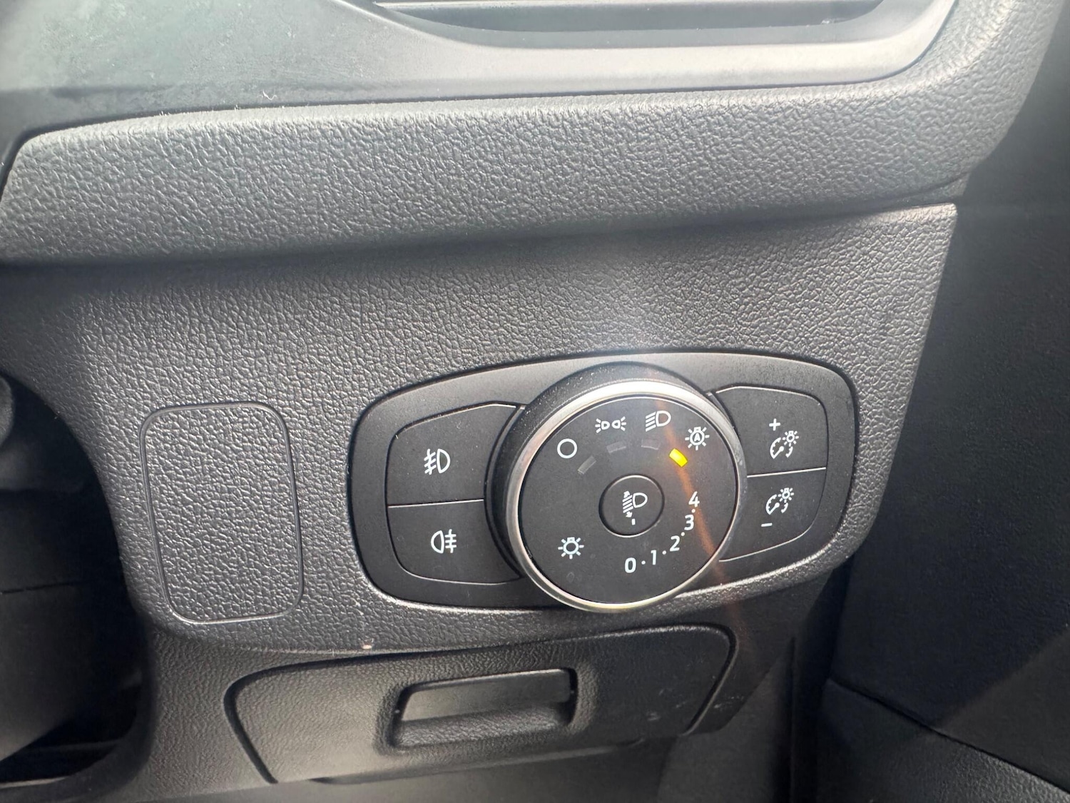 Used Ford Focus 2019 for sale - 75991184: Photo 16