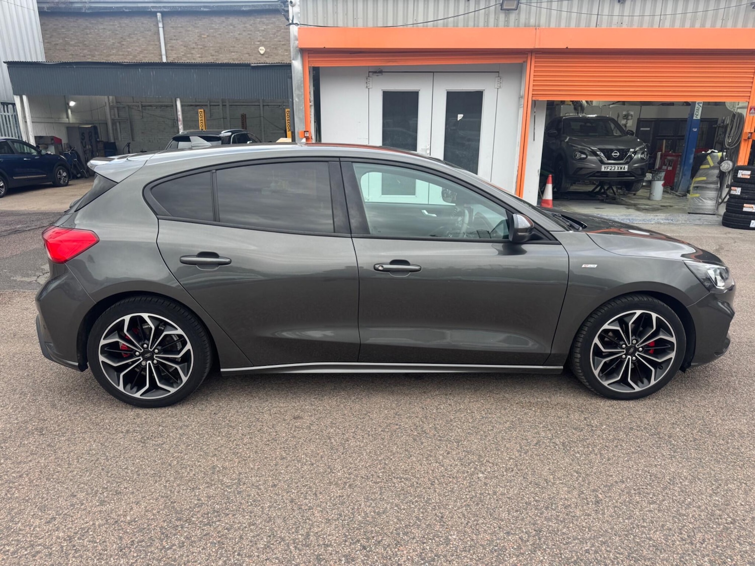 Used Ford Focus 2019 for sale - 75991184: Photo 7