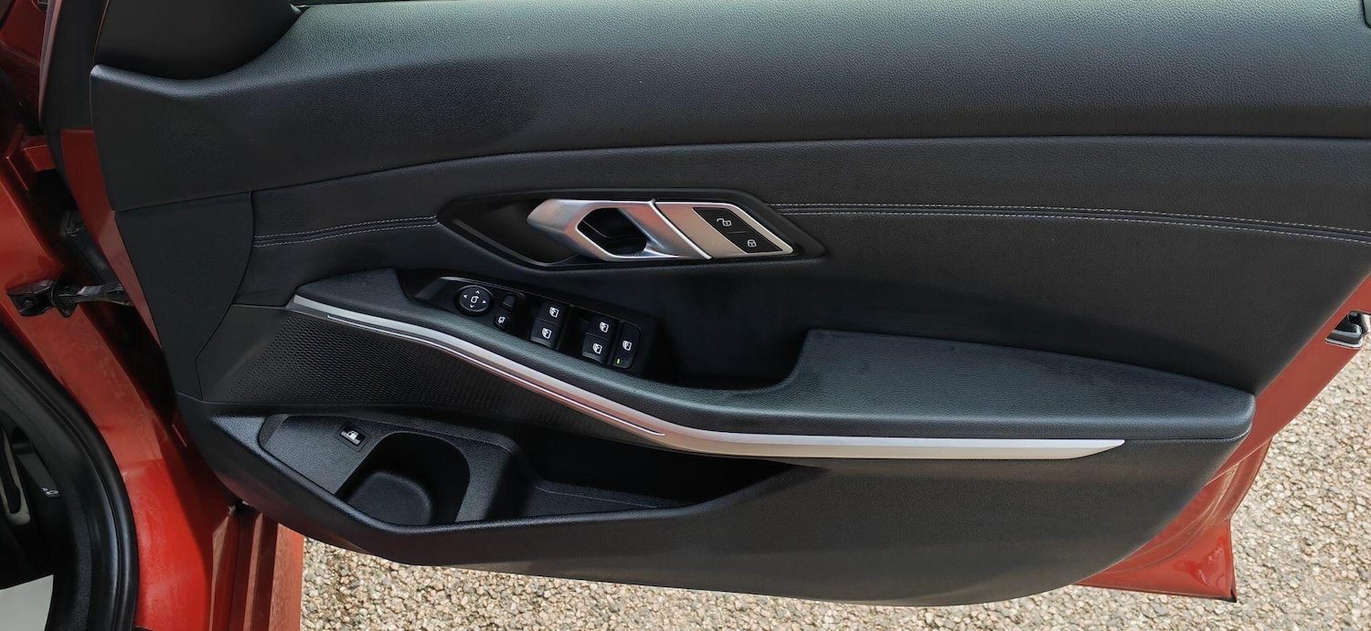 Used BMW 3 Series 2019 for sale - 75915537: Photo 28