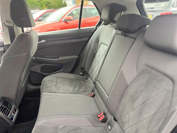 Used Volkswagen Golf 2022 for sale - 76151329: Photo 16