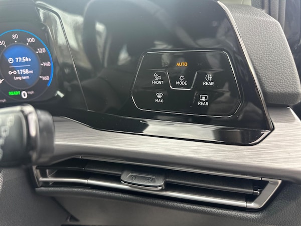 Used Volkswagen Golf 2022 for sale - 76151329: Photo 25