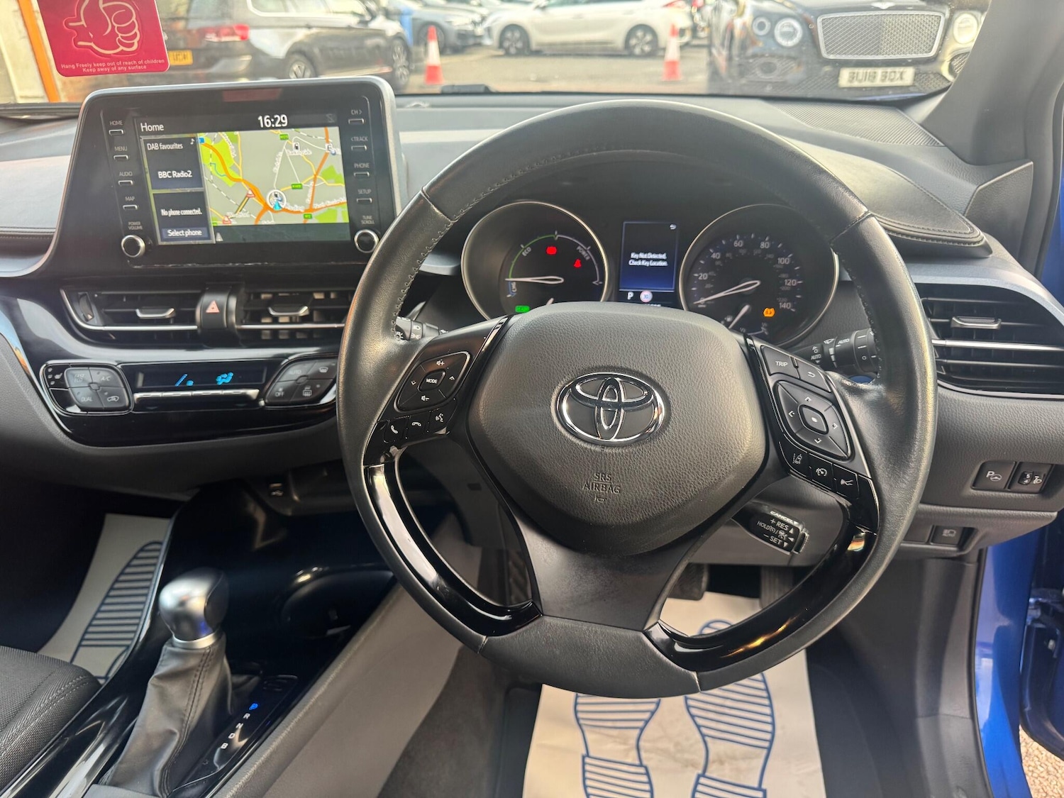 Used Toyota C-HR 2021 for sale - 76398127: Photo 11