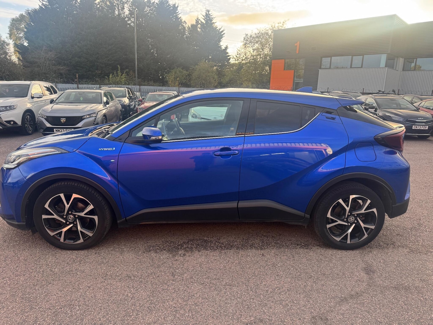 Used Toyota C-HR 2021 for sale - 76398127: Photo 6