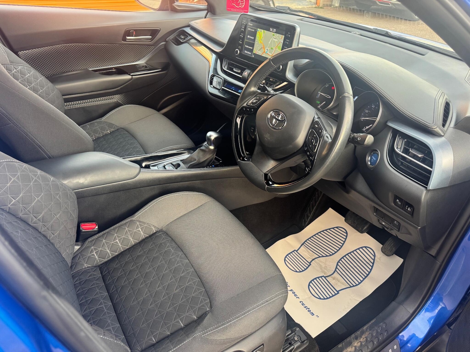 Used Toyota C-HR 2021 for sale - 76398127: Photo 9