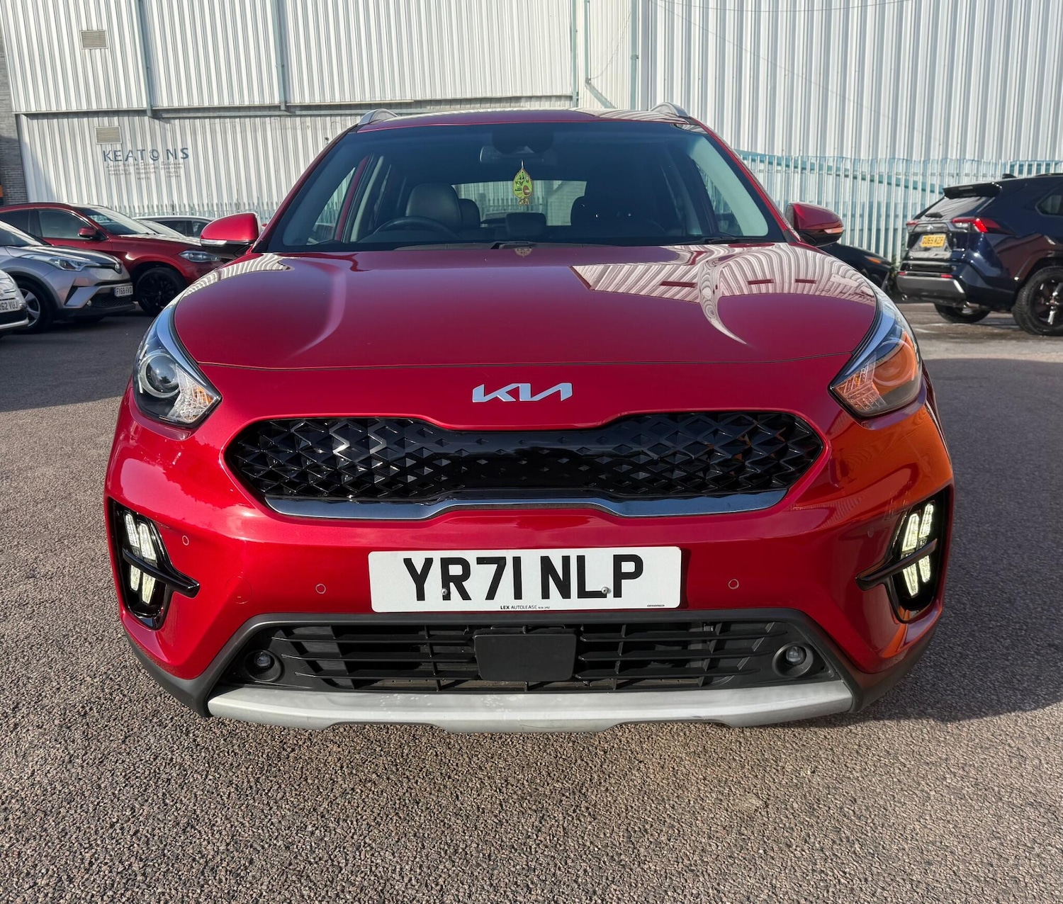 Used Kia Niro 2021 for sale - 76585602: Photo 2