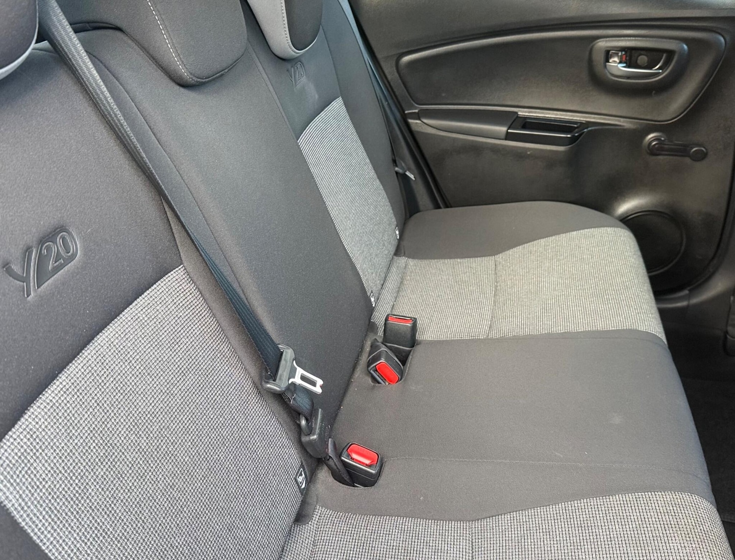 Used Toyota Yaris 2019 for sale - 75915161: Photo 22