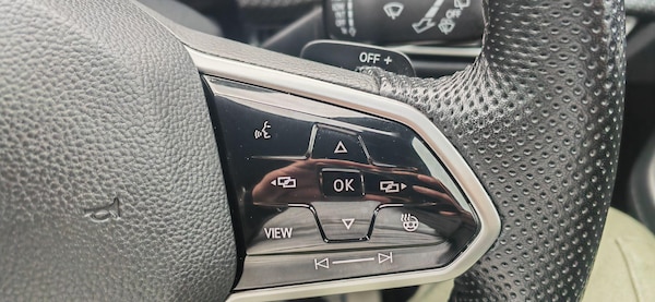 Used Volkswagen Golf 2022 for sale - 75670485: Photo 32