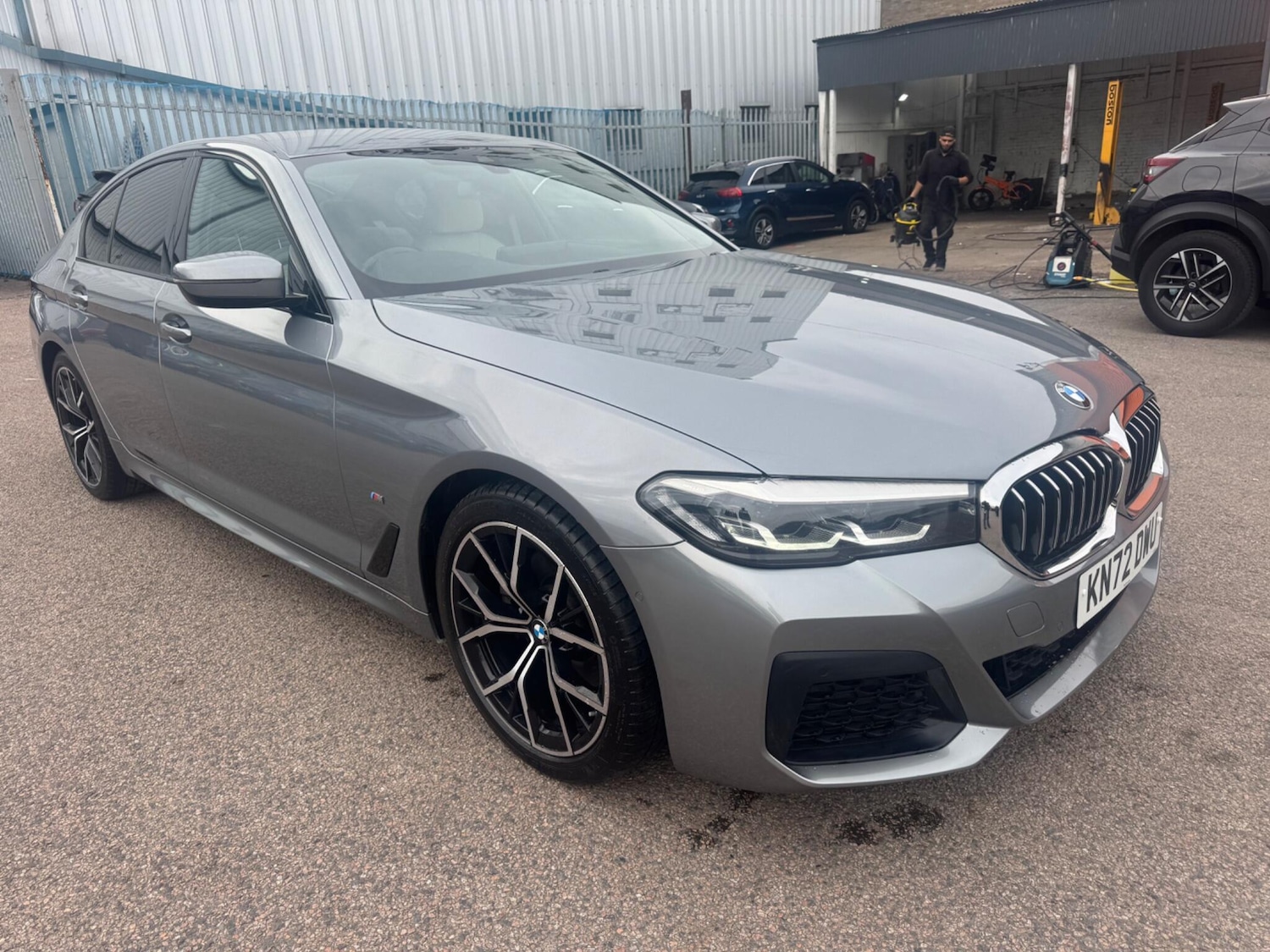 Used BMW 5 Series 2022 for sale - 76013258: Photo 1