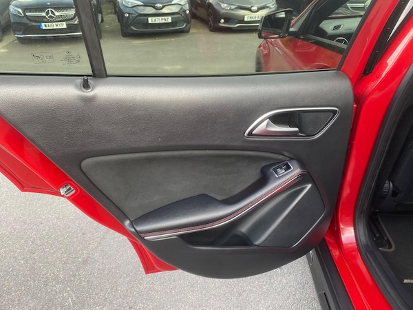 Used Mercedes-Benz GLA 2020 for sale - 75670787: Photo 41
