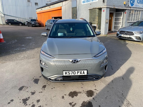 Used Hyundai KONA 2021 for sale - 75669895: Photo 2