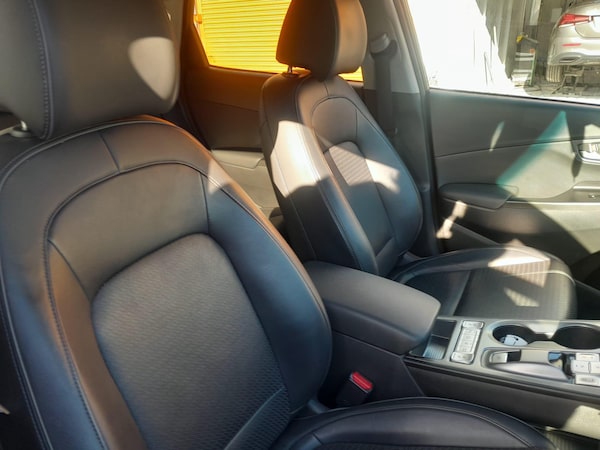 Used Hyundai KONA 2020 for sale - 76152904: Photo 16