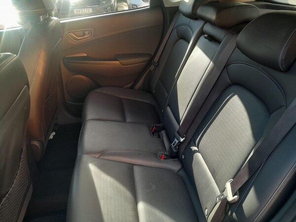 Used Hyundai KONA 2020 for sale - 76152904: Photo 30