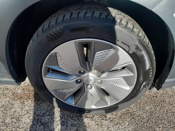 Used Hyundai KONA 2020 for sale - 76152904: Photo 6
