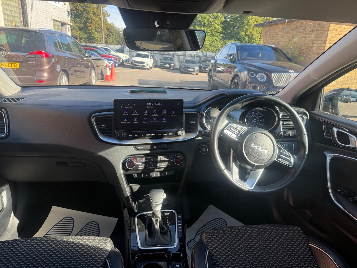Used Kia XCeed 2023 for sale - 75905369: Photo 11