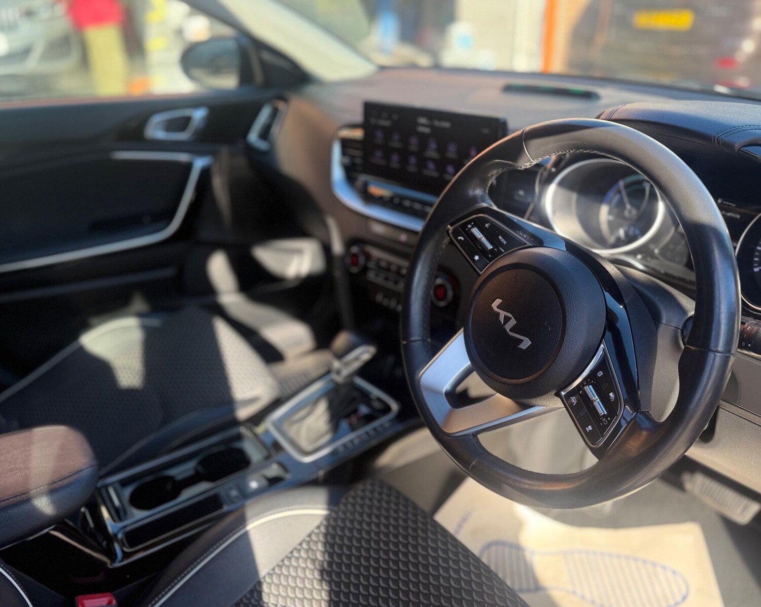 Used Kia XCeed 2023 for sale - 75905369: Photo 14
