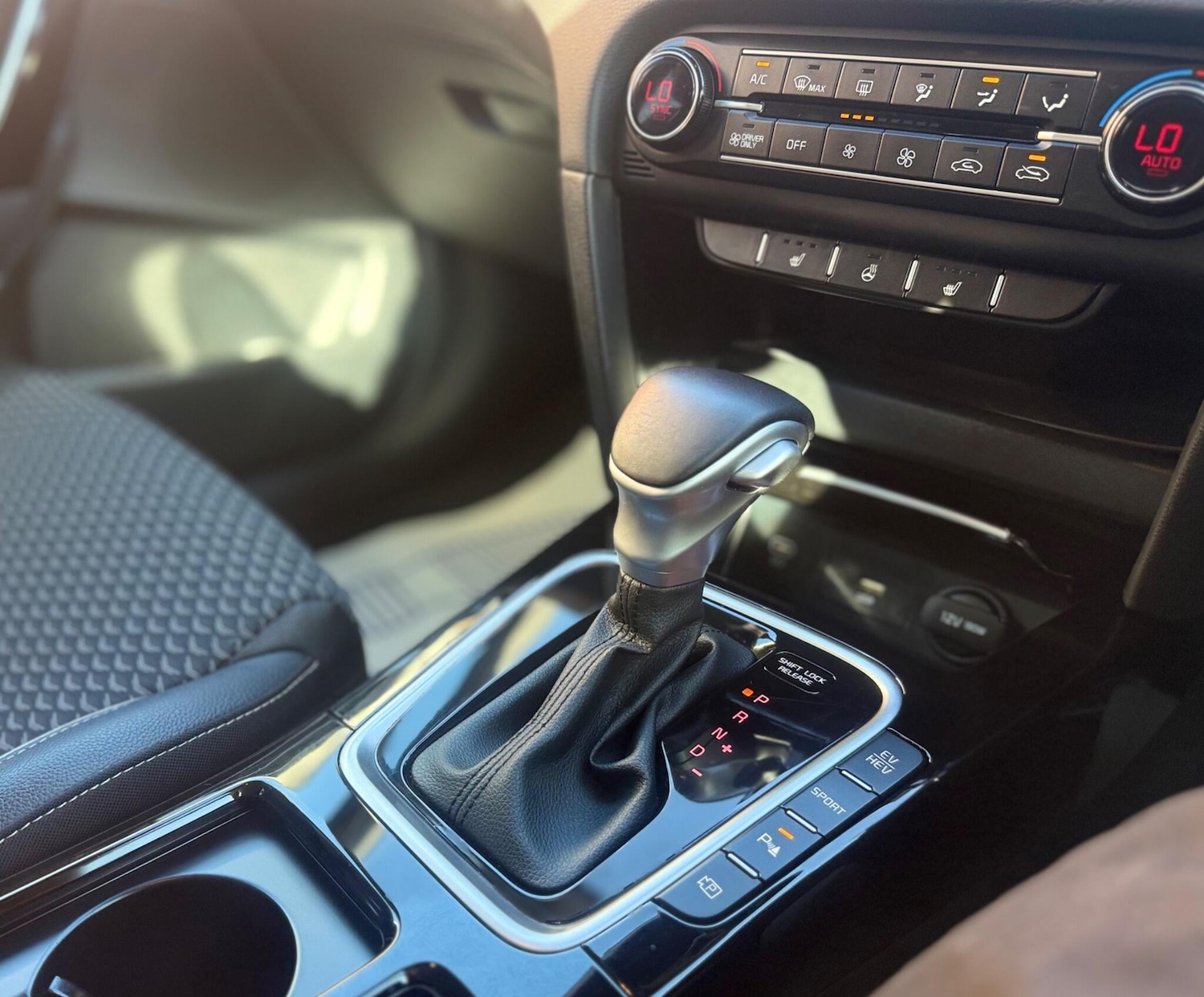 Used Kia XCeed 2023 for sale - 75905369: Photo 18