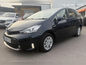 Used Toyota Prius+ 2019 for sale - 76084014: Photo