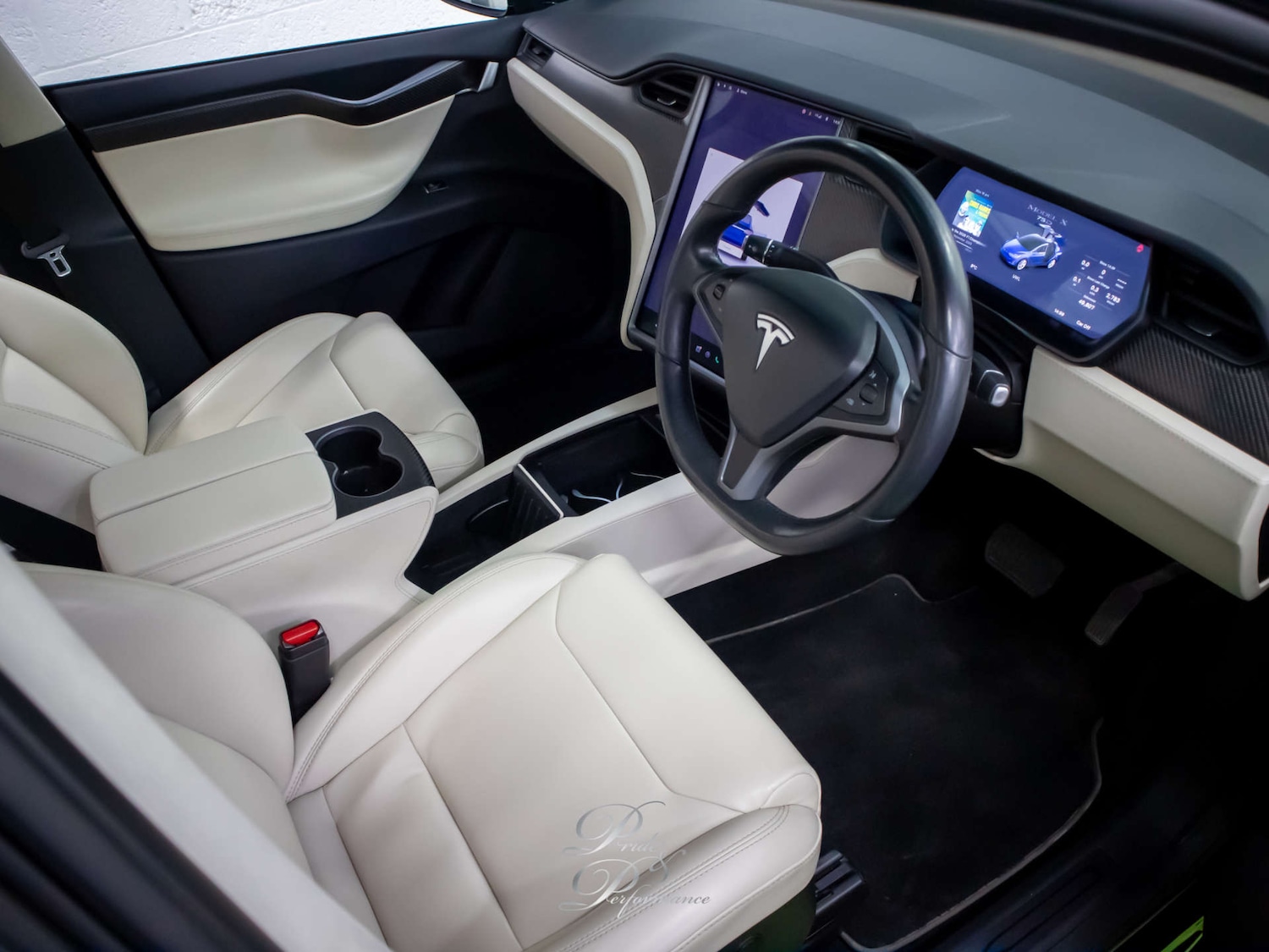 Used Tesla Model X 2019 for sale - 76670926: Photo 2