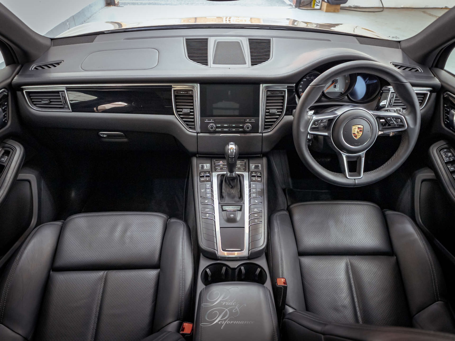 Used Porsche Macan 2017 for sale - 76971041: Photo 16