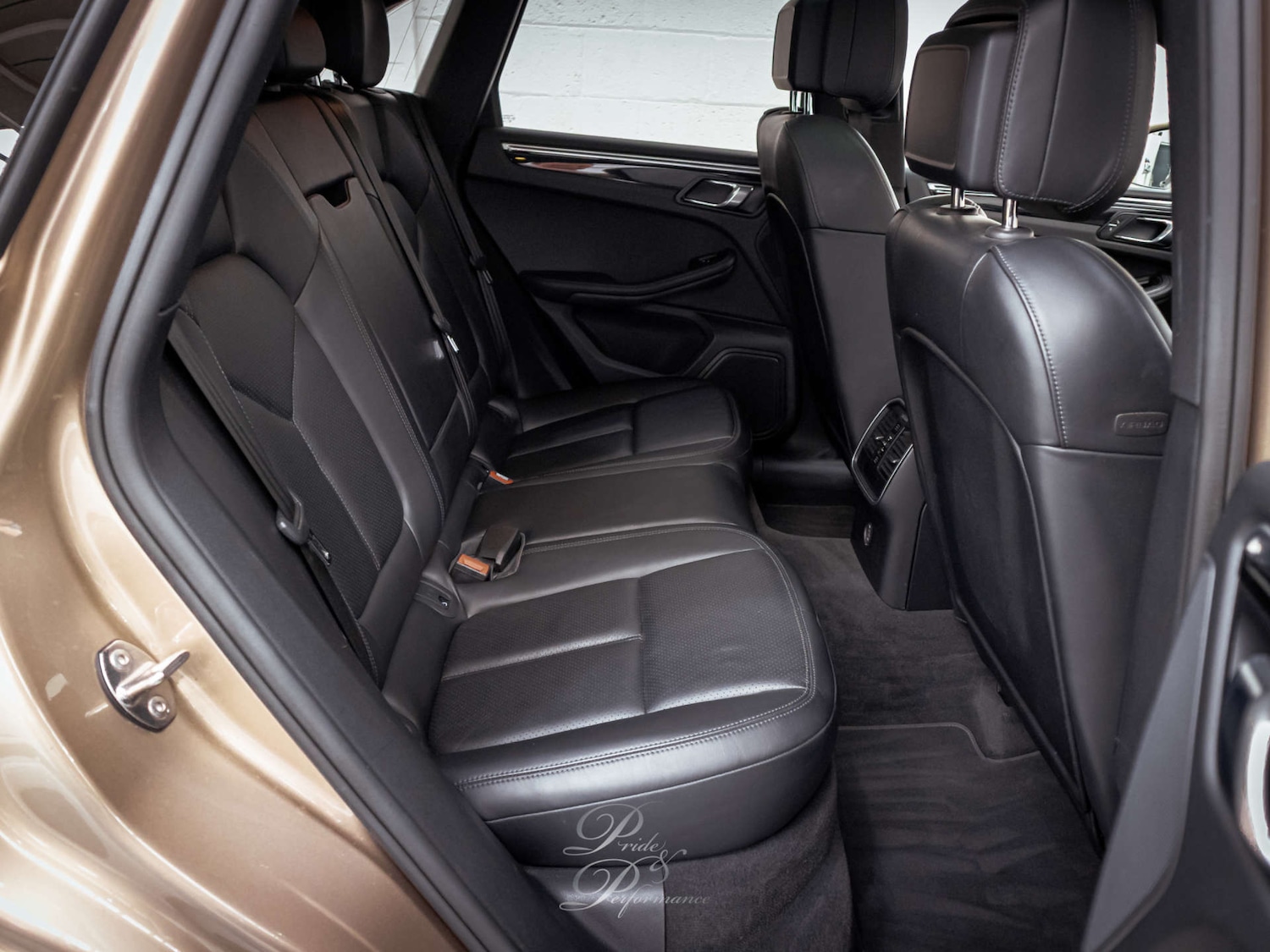 Used Porsche Macan 2017 for sale - 76971041: Photo 22