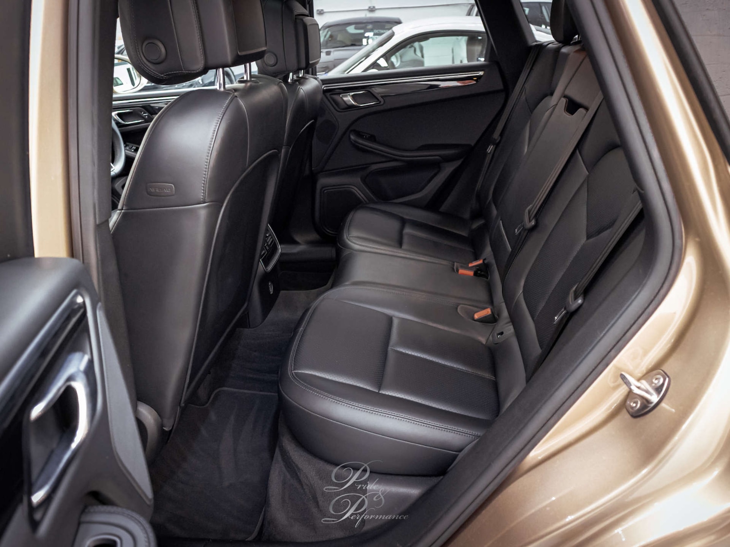 Used Porsche Macan 2017 for sale - 76971041: Photo 23