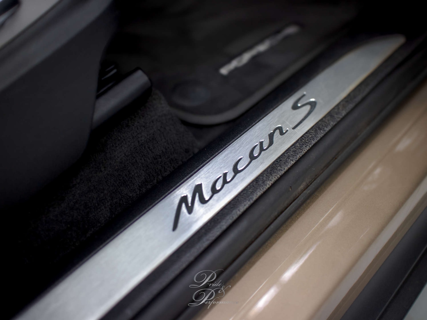 Used Porsche Macan 2017 for sale - 76971041: Photo 31