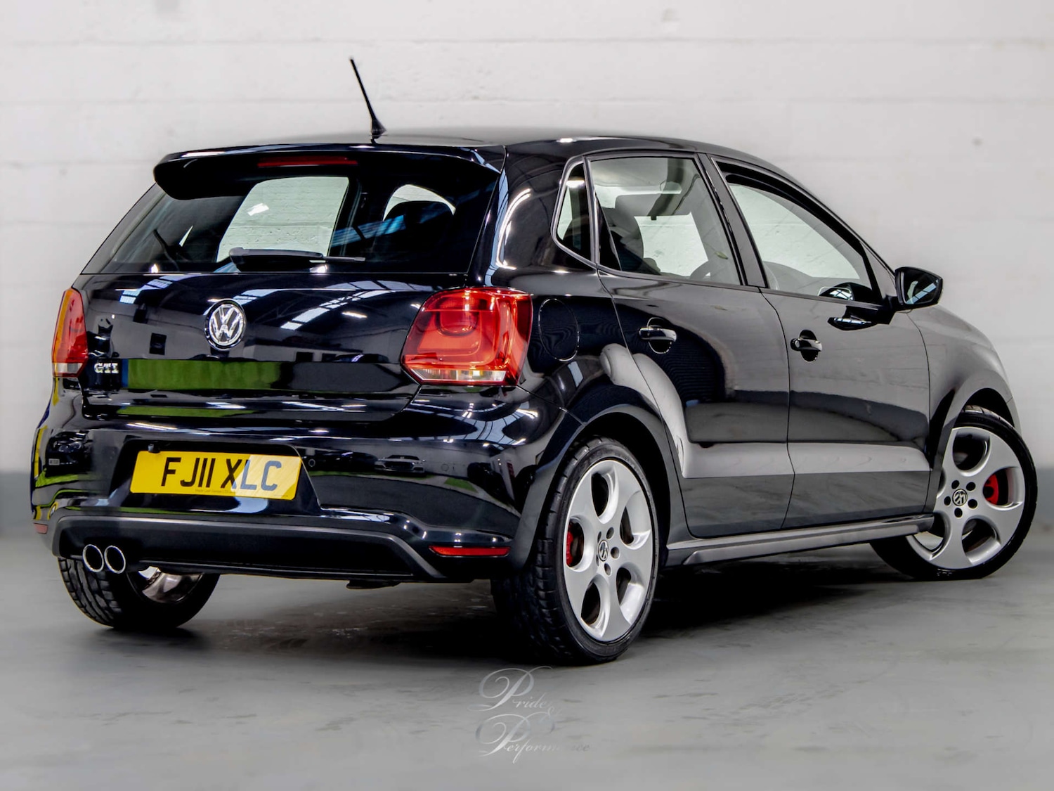 Used Volkswagen Polo 2011 for sale - 76098821: Photo 7