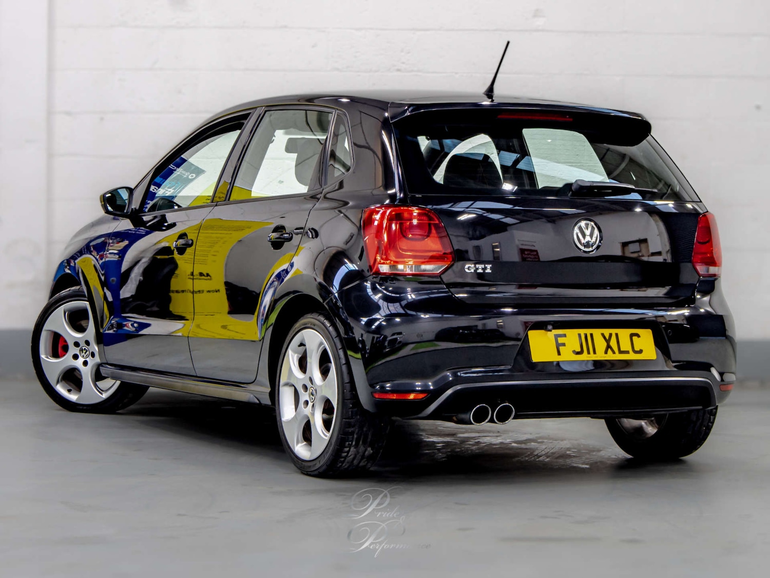 Used Volkswagen Polo 2011 for sale - 76098821: Photo 9