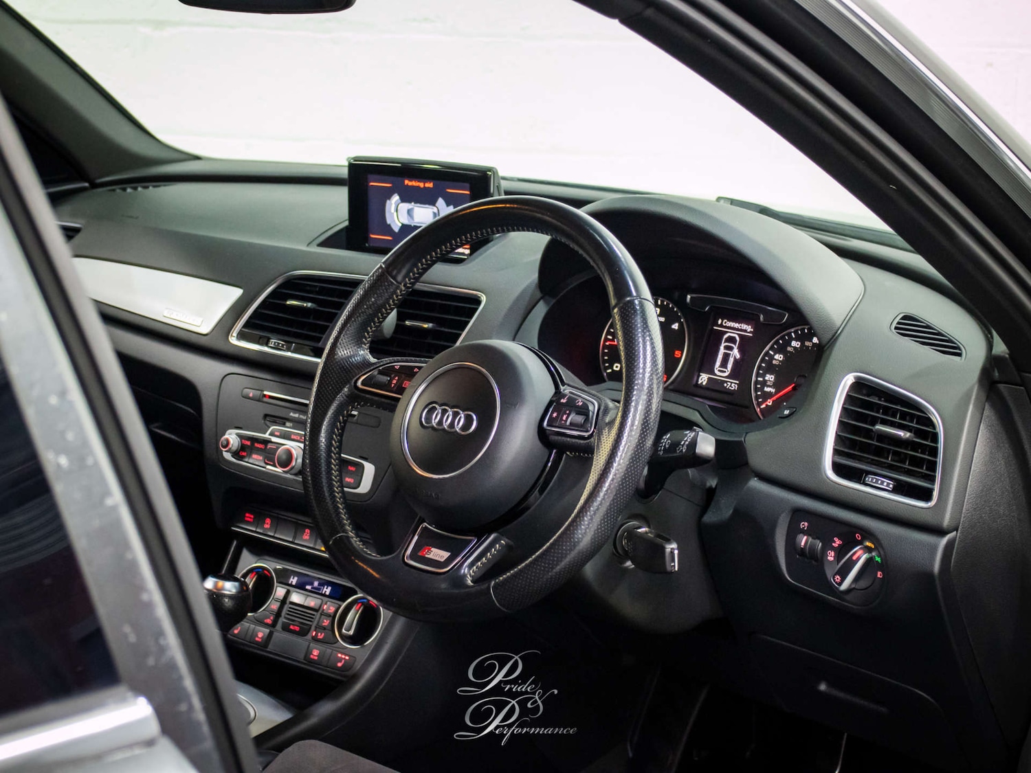 Used Audi Q3 2016 for sale - 77802723: Photo 11