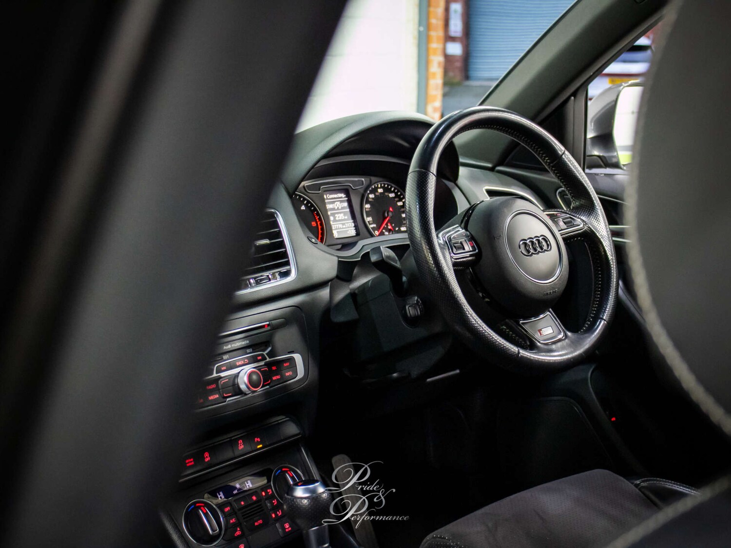 Used Audi Q3 2016 for sale - 77802723: Photo 19