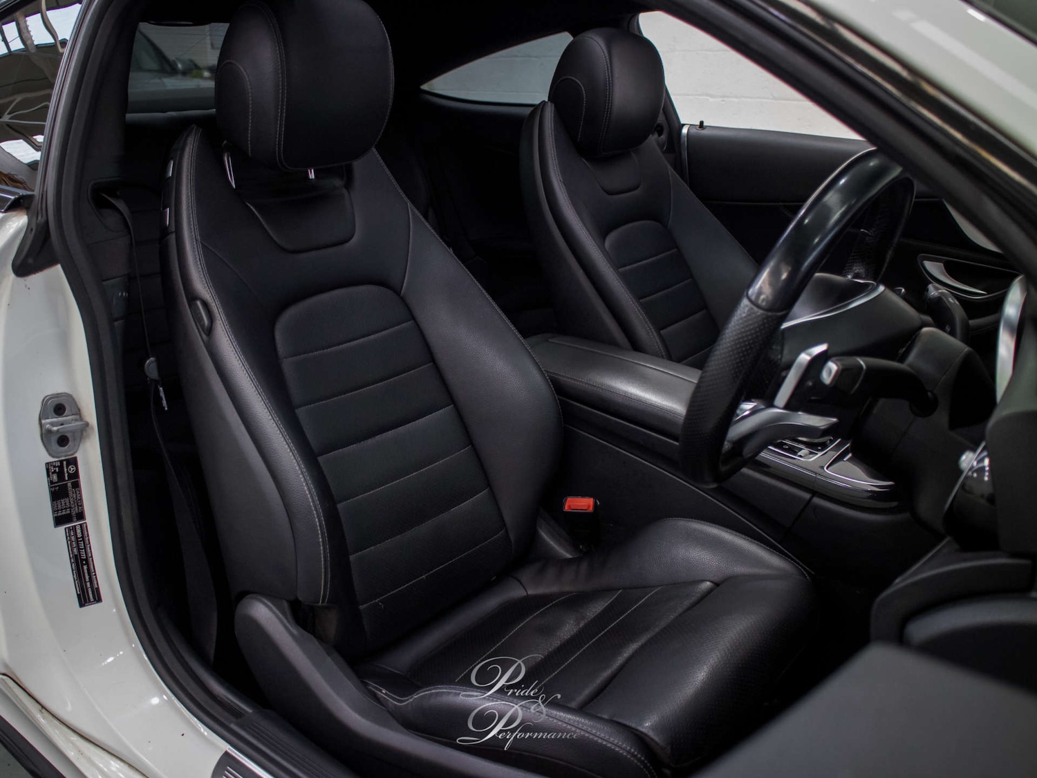 Used Mercedes-Benz C Class 2017 for sale - 77349820: Photo 14